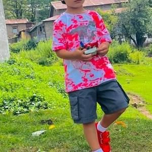 Meet your Posher, Syed